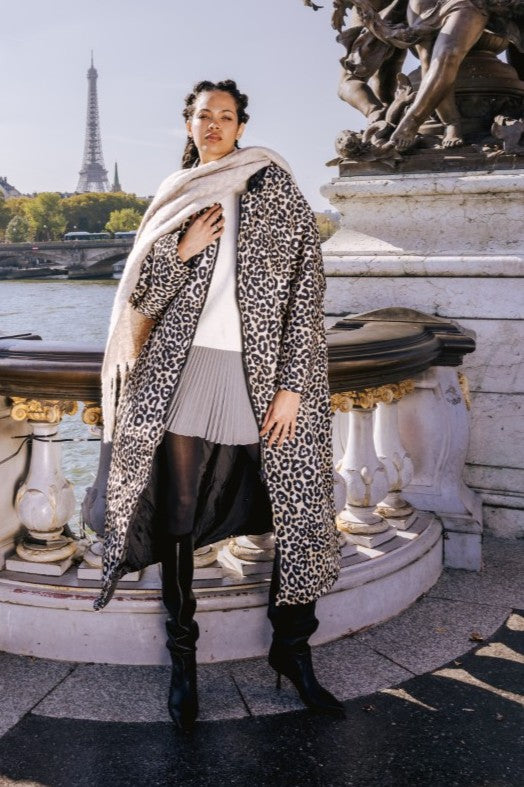 SNOW LEOPARD