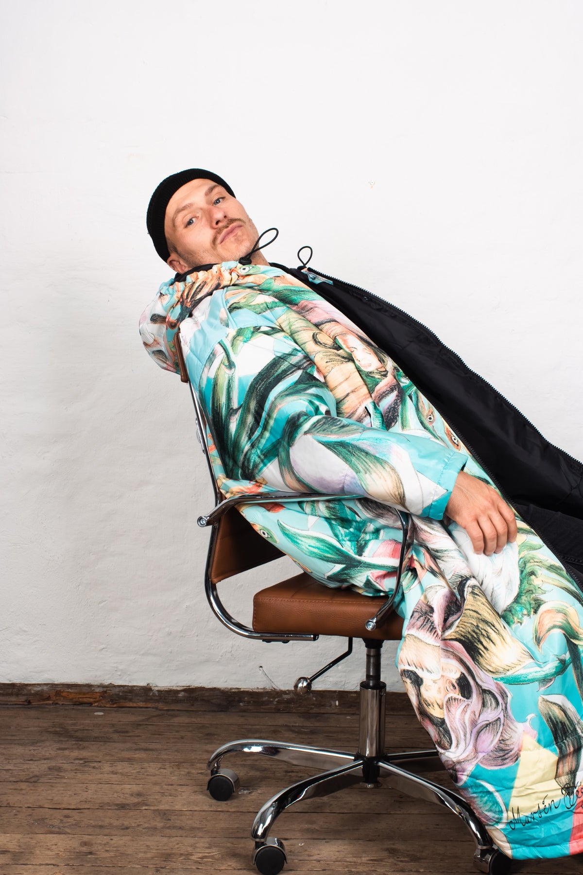 ARTIST EDITION #14 / ENHVER SIN STILHED